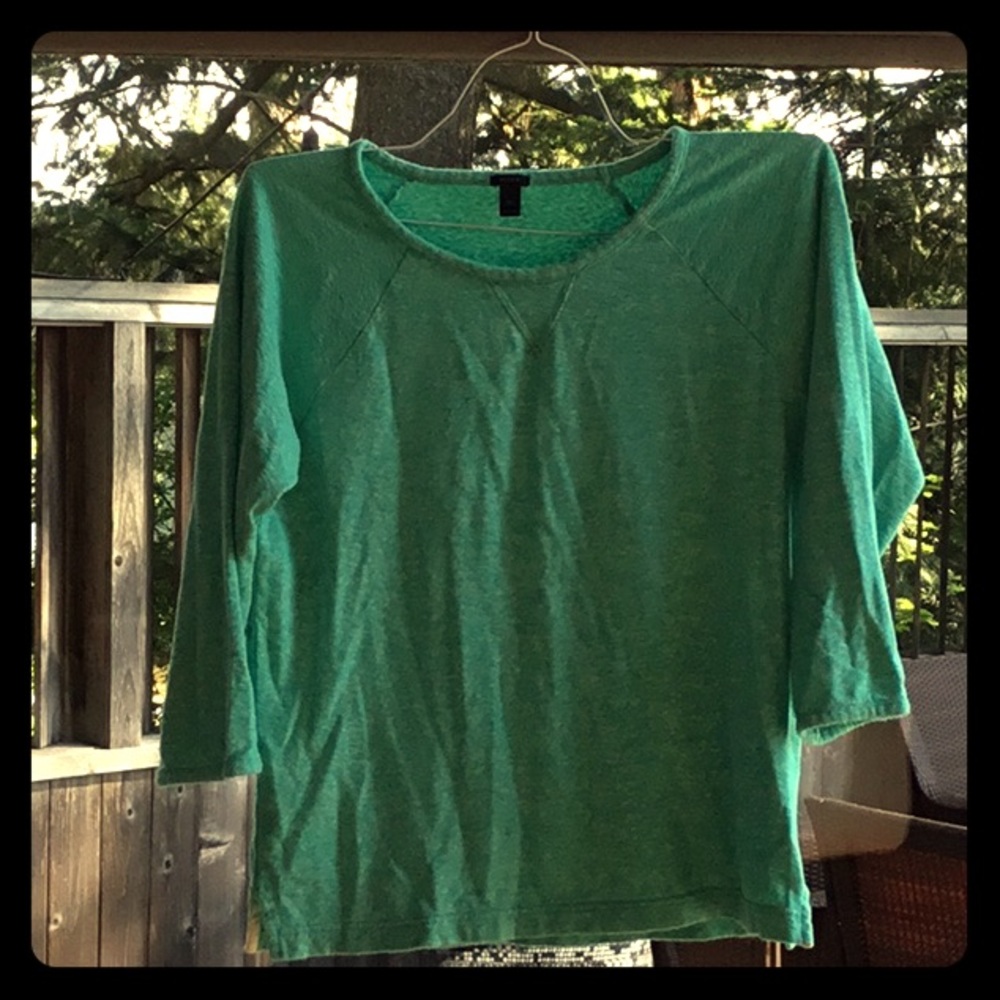 3/4 length thin sweatshirt